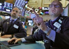 Stocks Rise on Jobs Data, S&P 500 Ends Week with Solid Gain