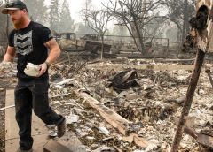 Dozens Missing as Firefighters Battle Two Large Oregon Fires