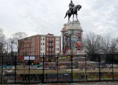 Virginia Democratic Gov. Northam Removes Gen. Robert E. Lee Statue, to Livestream Event