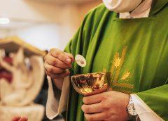 41,000 Catholic Clergy Members Mailed Instructions on Denying Communion to Pro-Abortion Catholic Politicians