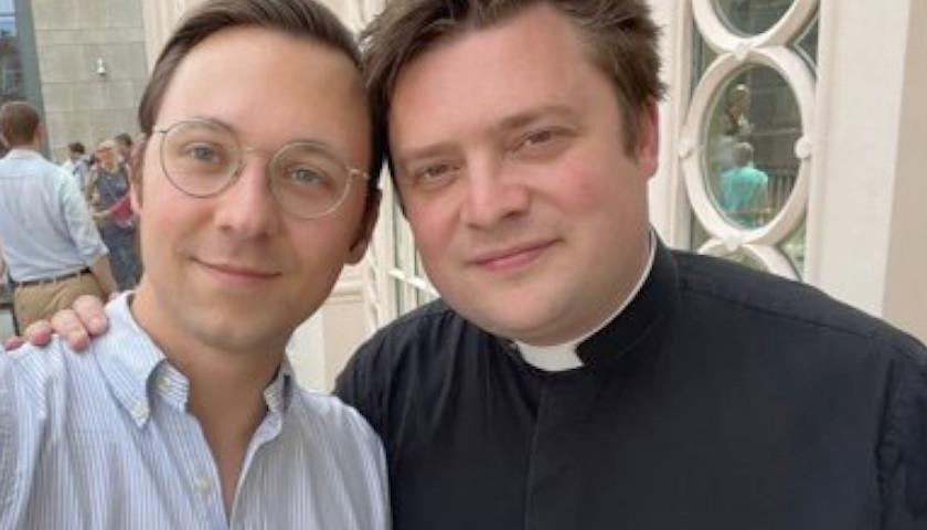 Notre Dame Invites Gay Priest for ‘Queer Holiness’ Event