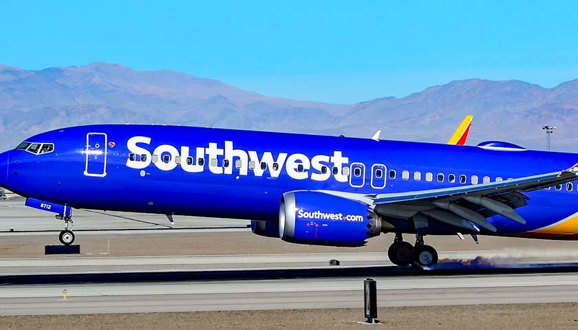 Southwest Airlines Grounds Flights Due to ‘Technology Issues’